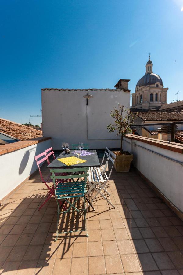 La Terrazza Apartment - Smart Holiday Mantova Exterior foto